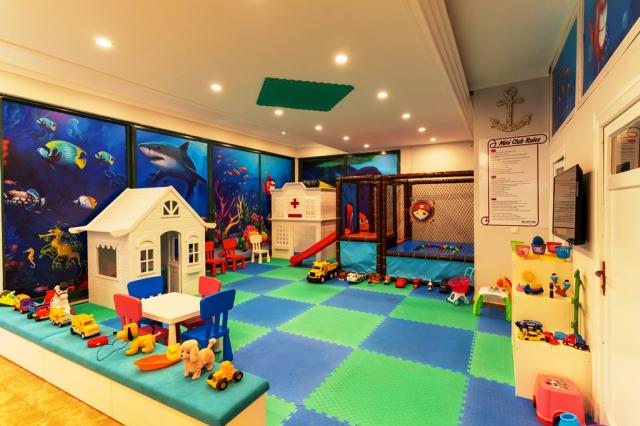 LANCORA BEACH HOTEL - Miniklub - Miniklub