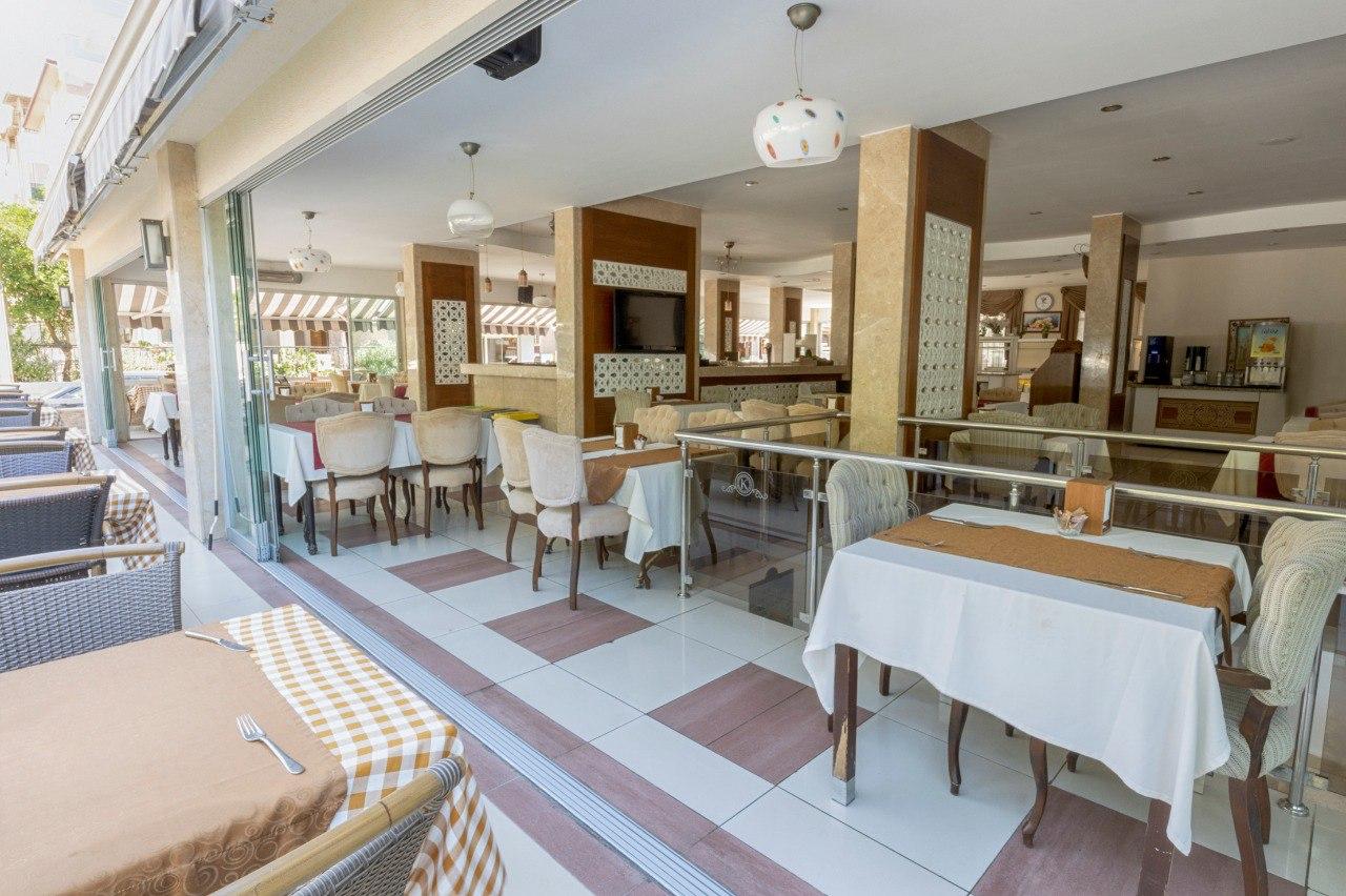 KANDELOR HOTEL - Restaurace - KANDELOR RESTAURANT