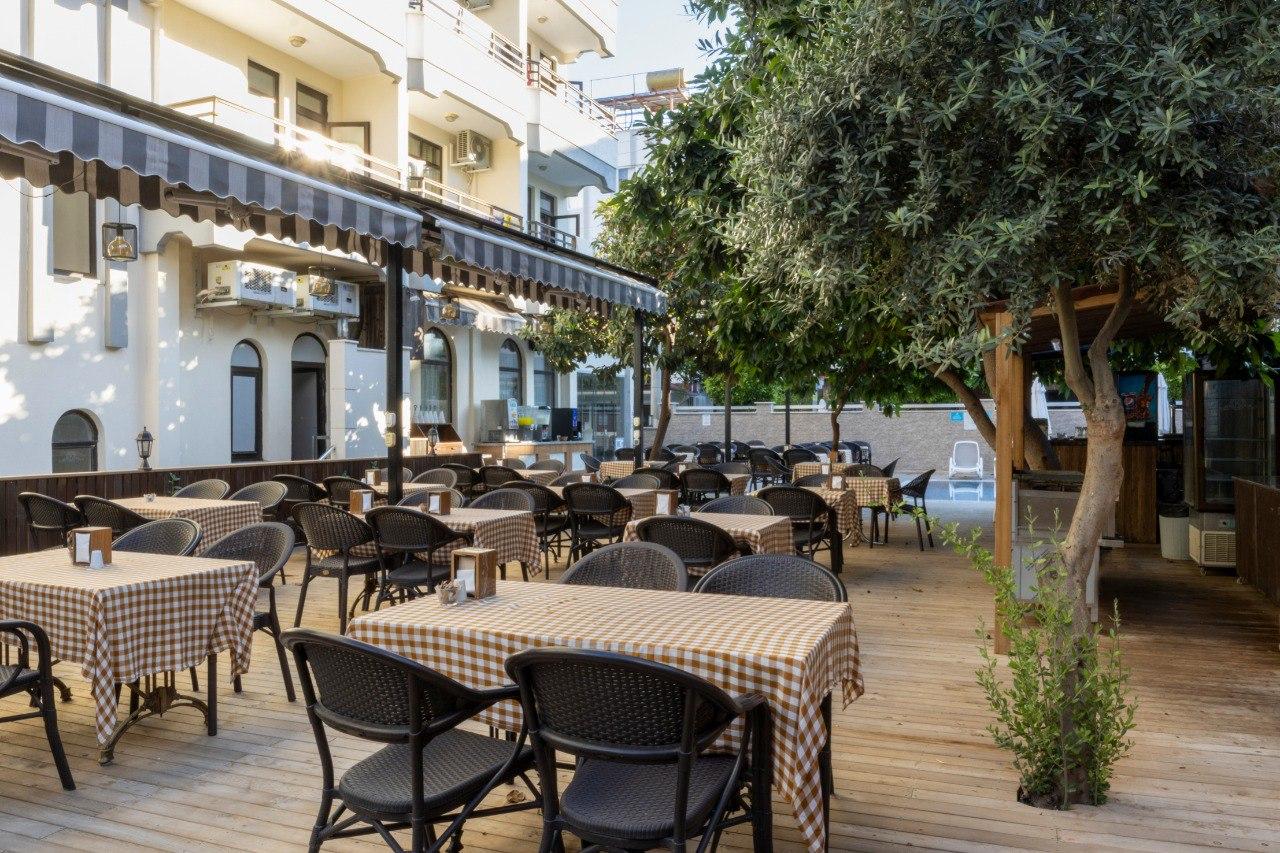KANDELOR HOTEL - Restaurace - KANDELOR RESTAURANT