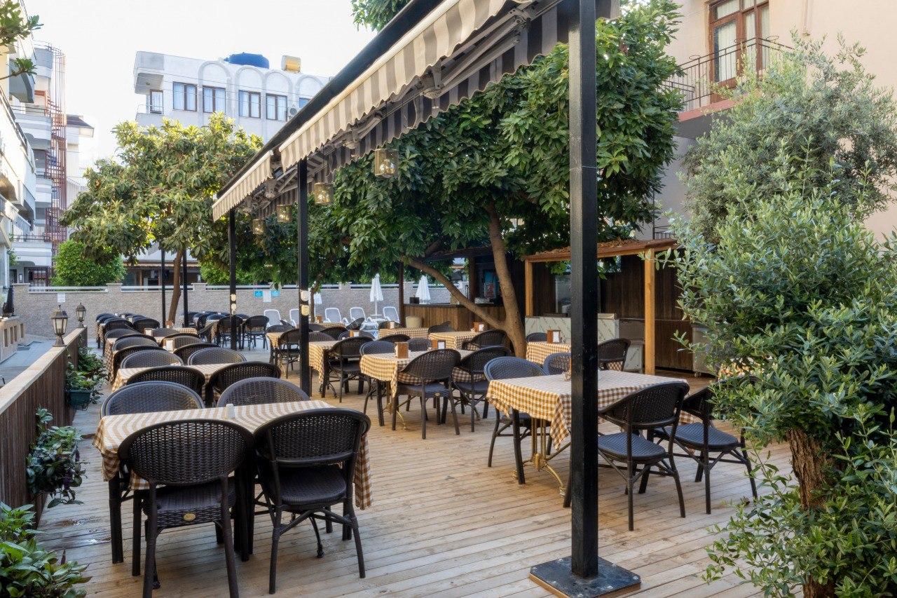 KANDELOR HOTEL - Restaurace - KANDELOR RESTAURANT