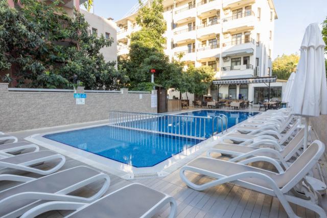 KANDELOR HOTEL - Bazény - Venkovní bazén