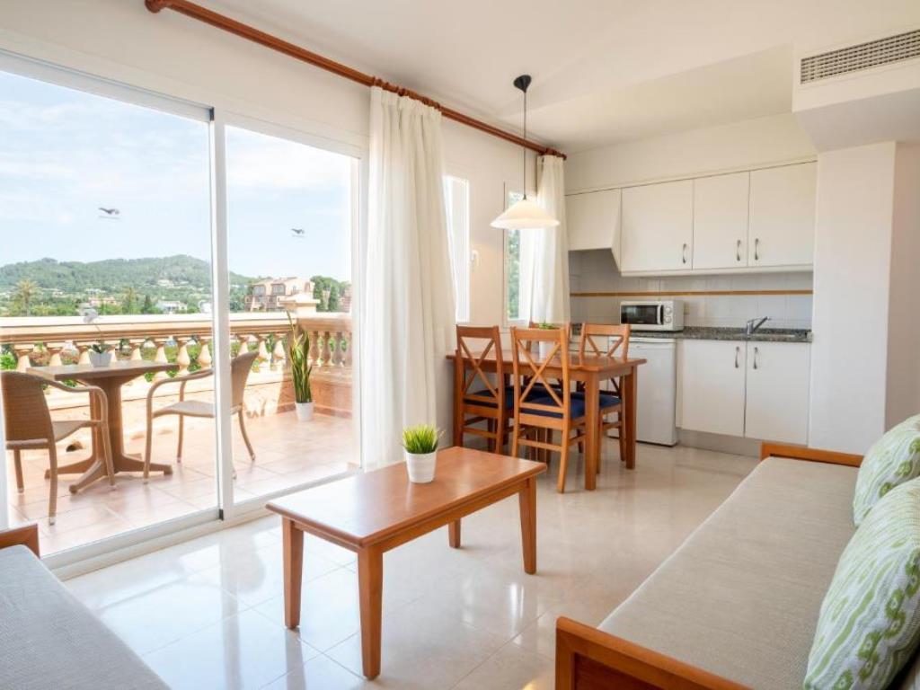APARTHOTEL CIUDAD LAUREL - Pokoje - APARTMENT STANDARD (PROMO)