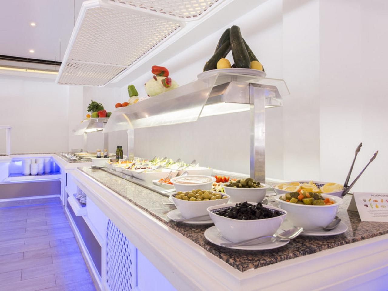 GUYA WAVE - Restaurace - BUFFET