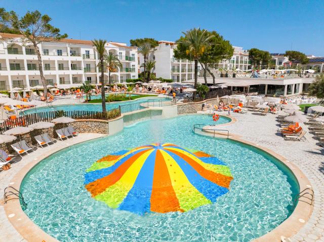 VIVA CALA MESQUIDA RESORT & SPA - Bazény - Venkovní bazén