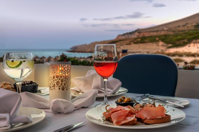VIVA CALA MESQUIDA RESORT & SPA - Restaurace - Mirablau