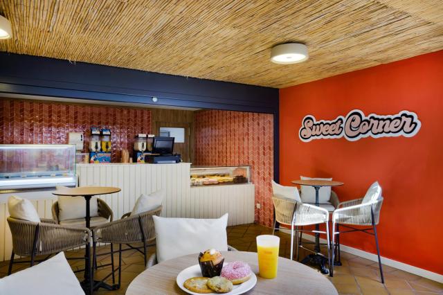 VIVA CALA MESQUIDA RESORT & SPA - Bary - SWEET CORNER