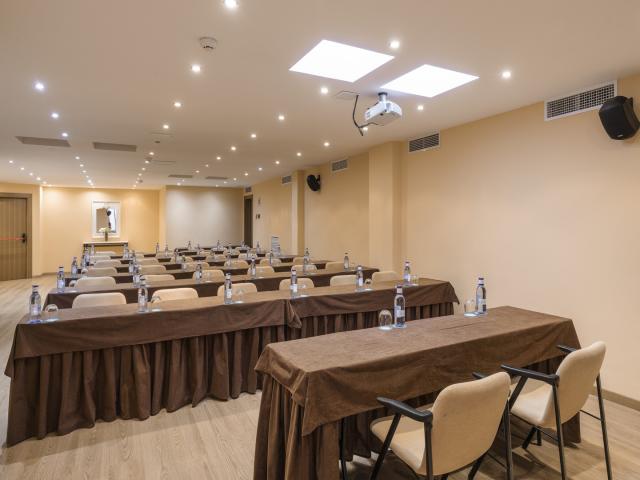 ALUA GRAN CAMP DE MAR - MICE - MICE