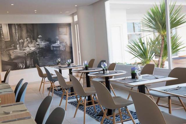 HM TROPICAL - Restaurace - Main Restaurant