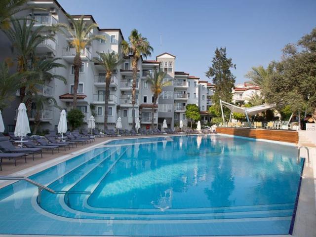 PALOMA MARINA SUITES (ADULTS ONLY 16+) - Bazény - Venkovní bazé