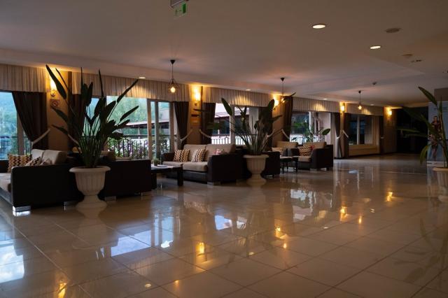 ROSE RESORT HOTEL (ADULTS ONLY 12+) - Bary - LOBBY BAR