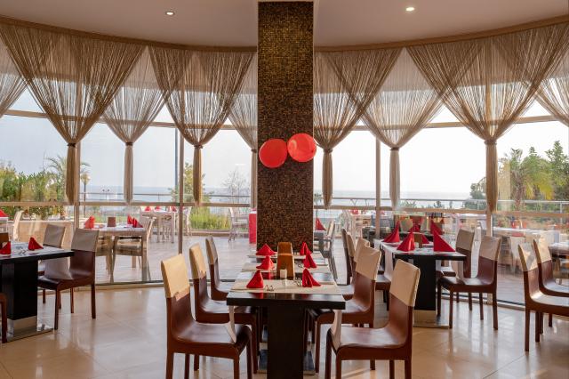 MICHELL HOTEL SPA BEACH CLUB (ADULTS ONLY 16+) - Restaurace - M