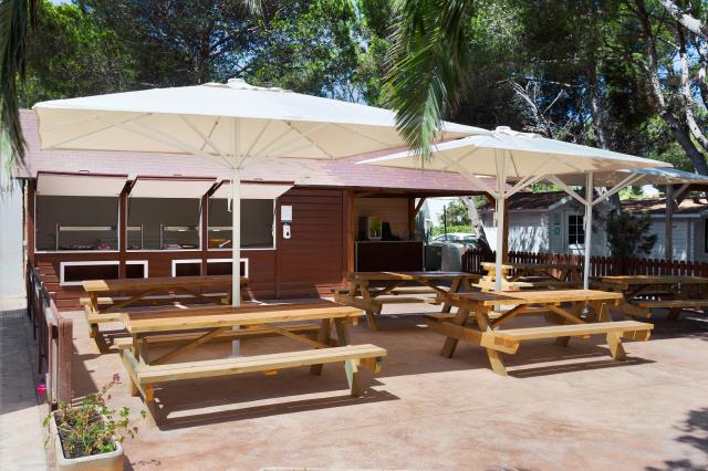 ALUA SUITES LAS ROCAS - Bary - POOL BAR