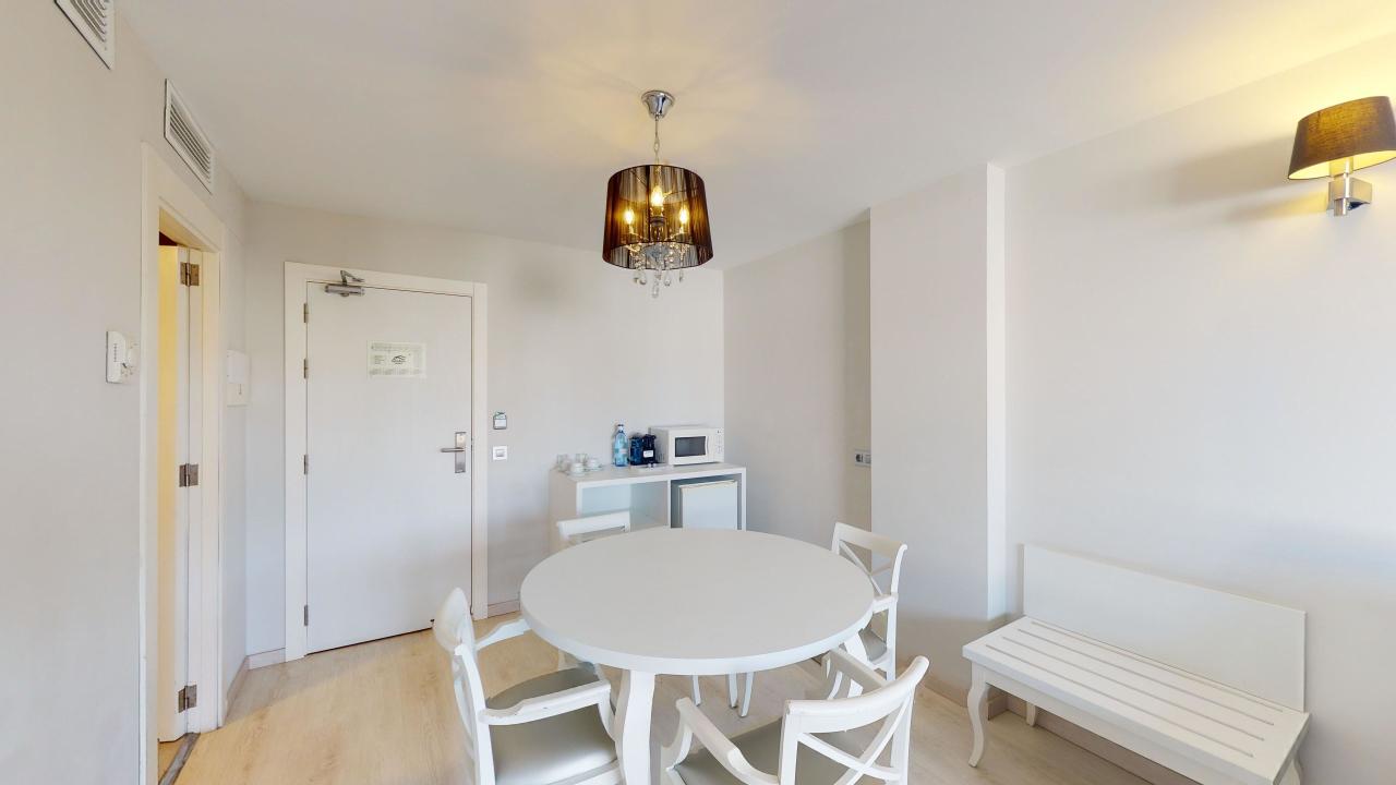 ALCUDIA GARDEN APARTHOTEL - Pokoje - SUITE WITH BALCONY (S SUIT