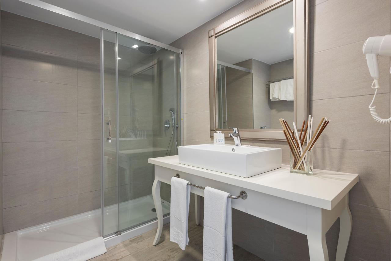 ALCUDIA GARDEN APARTHOTEL - Pokoje - SUITE WITH BALCONY (S SUIT