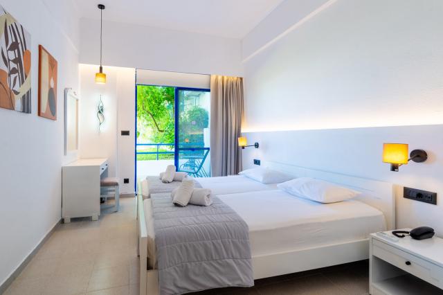 DANAE HOTEL - Pokoje - ROOM SUPERIOR DOUBLE BALCONY OR TERRACE