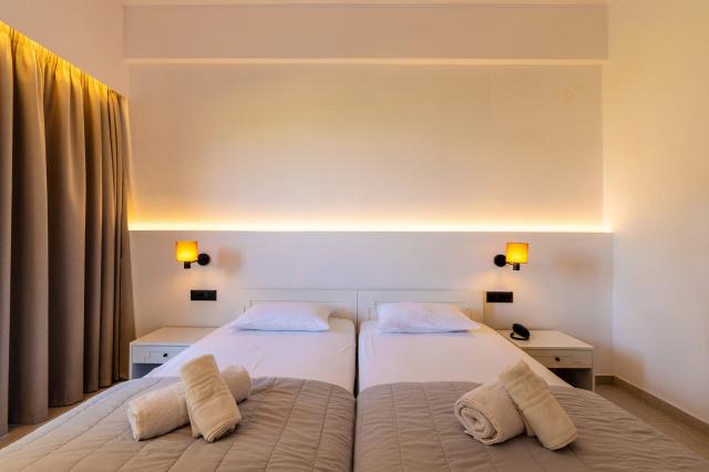DANAE HOTEL - Pokoje - ROOM SUPERIOR DOUBLE BALCONY OR TERRACE
