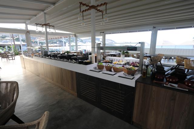 MARVIDA HOTEL NIRIIDES BEACH - Restaurace - Niriides Restaurant
