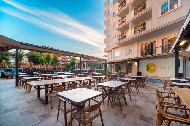 VILLA SUNFLOWER HOTEL - Obecné - Hlavní budova