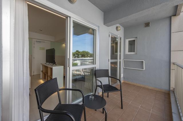 BORDOY COSMOPOLITAN - Pokoje - FA FAMILY ROOM BALCONY OR TERRAC