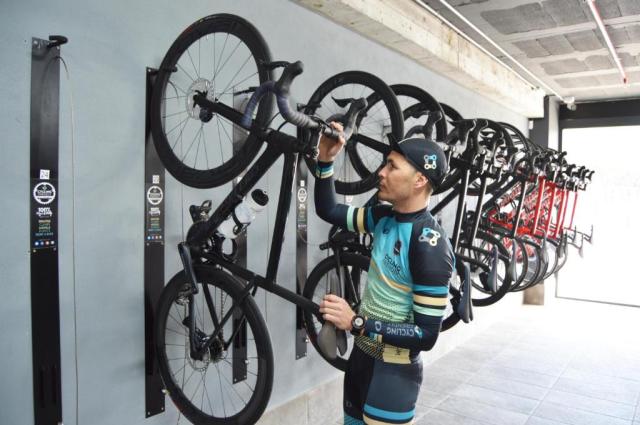 BORDOY COSMOPOLITAN - Sport - Sport