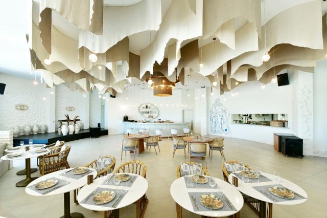ETHNO BELEK - Restaurace - Gaia Greek Tavern