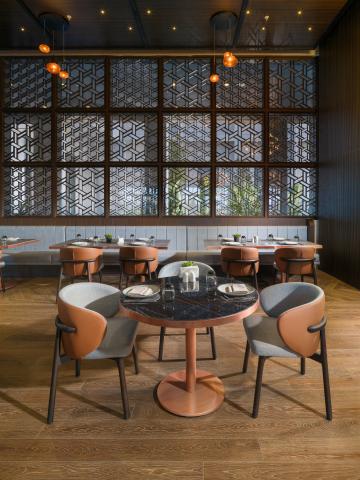 ANDA BARUT COLLECTION - Restaurace - Kara