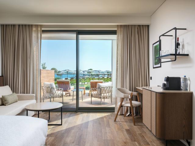 ANDA BARUT COLLECTION - Pokoje - Deluxe Swim-Up Room Sea View (