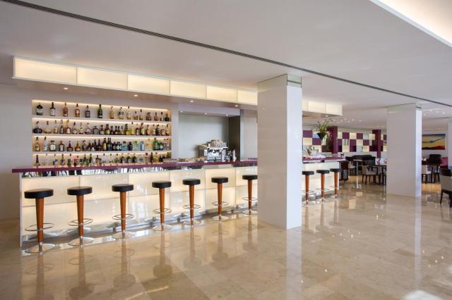 HIPOTELS EUROTEL PUNTA ROTJA & SPA - Bary - MAIN BAR