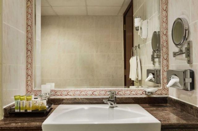 RAMADA BEACH HOTEL AJMAN - Pokoje - Standard City View