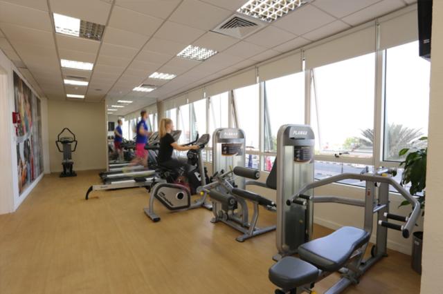 RAMADA BEACH HOTEL AJMAN - Sport - Sport