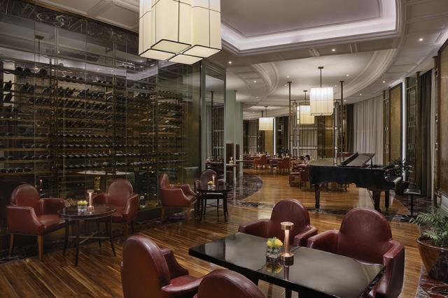 WALDORF ASTORIA RAS AL KHAIMAH - Restaurace - Lexington Grill