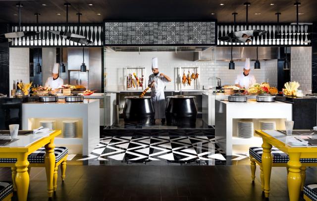 FAIRMONT FUJAIRAH - Restaurace - Canvas