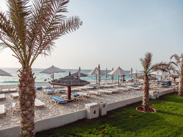 SHARJAH CARLTON HOTEL - Bazény - Venkovní bazén