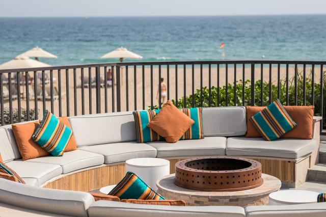 INTERCONTINENTAL FUJAIRAH RESORT - Restaurace - Drift Beach Bar