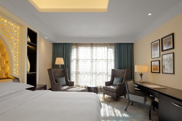 SHERATON SHARJAH BEACH RESORT & SPA - Pokoje - Deluxe Room City