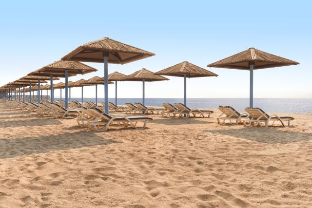 WYNDHAM GARDEN AJMAN CORNICHE - Pláž - Pláž