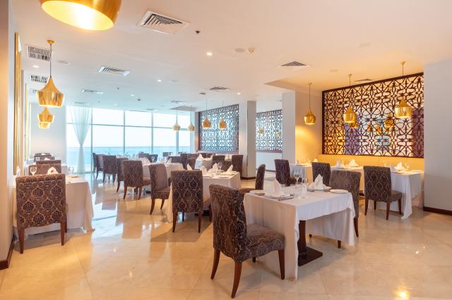 RADISSON BLU RESORT FUJAIRAH - Restaurace - Al Nokhada