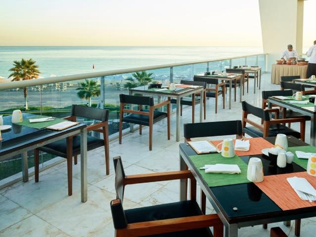 RADISSON BLU RESORT FUJAIRAH - Restaurace - Breeze