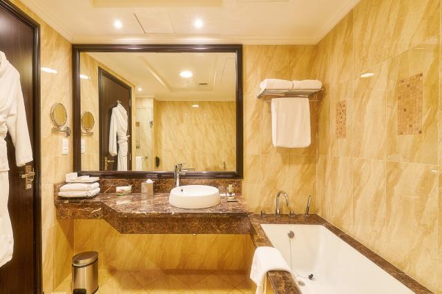 BAHI AJMAN PALACE HOTEL - Pokoje - One Bedroom Suite 