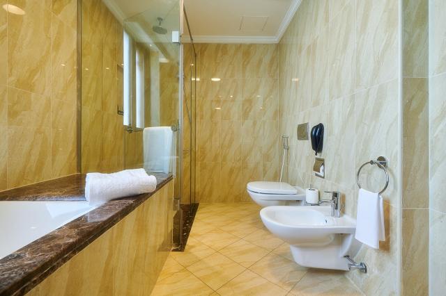 BAHI AJMAN PALACE HOTEL - Pokoje - Two Bedroom Suite