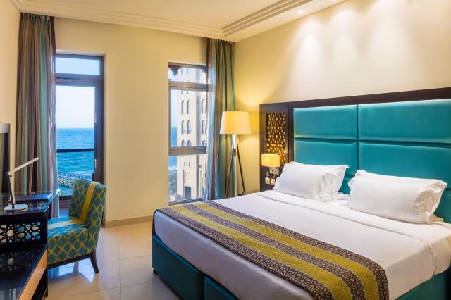BAHI AJMAN PALACE HOTEL - Pokoje - Standard Room with a view
