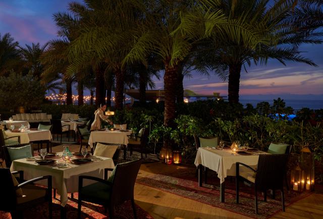 FAIRMONT AJMAN - Restaurace - Kiyi Turkish Restaurant
