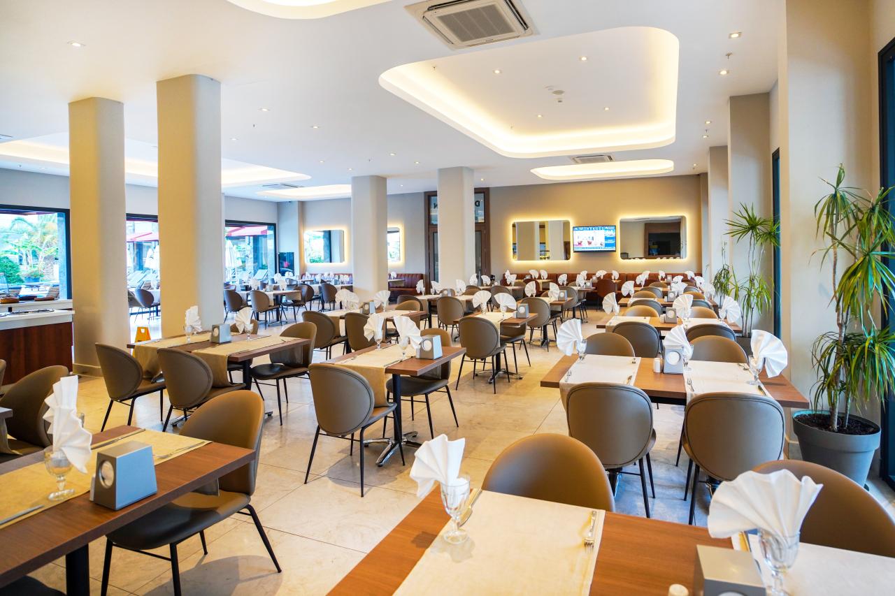 ADA JULIAN HOTEL - Restaurace - Down town Restoran