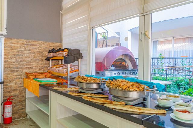 SAYANORA HOTEL - Restaurace - RESTAURANT
