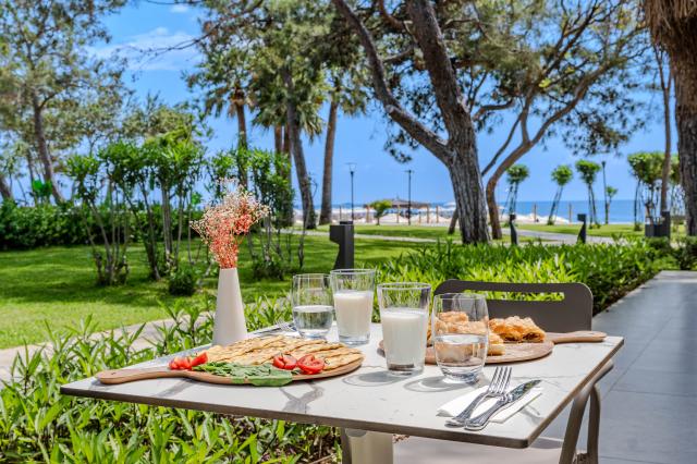 BERGIZ HOTELS & RESORTS KEMER - Restaurace - FOOD COART