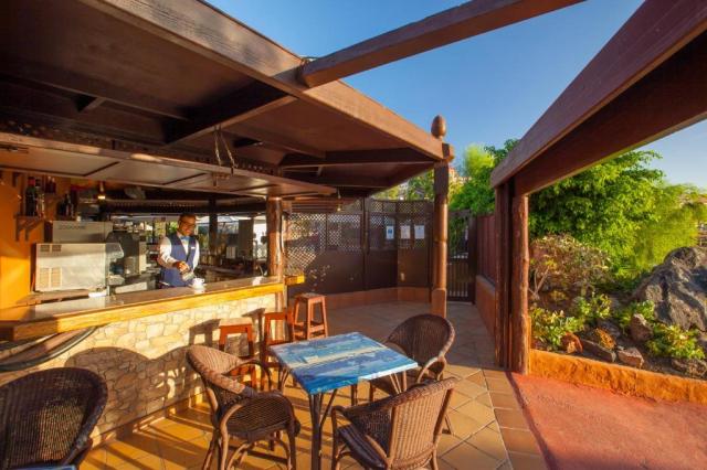 IFA ALTAMARENA BY LOPESAN HOTELS - Bary - POOL BAR