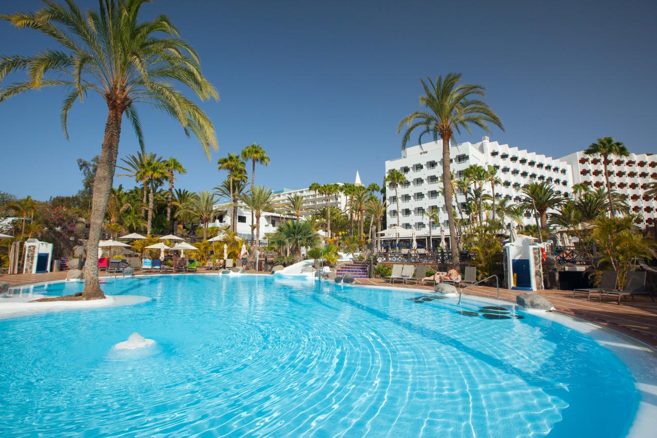 Corallium Beach Hotel