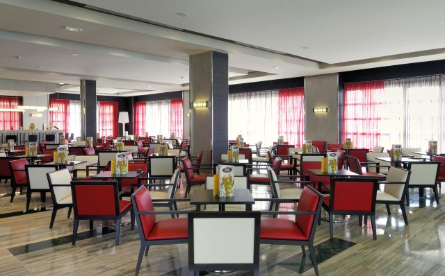 ELBA CARLOTA BEACH & GOLF RESORT - Bary - Lobby