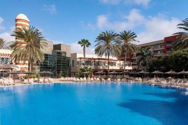 ELBA CARLOTA BEACH & GOLF RESORT - Bazény - Venkovní bazén