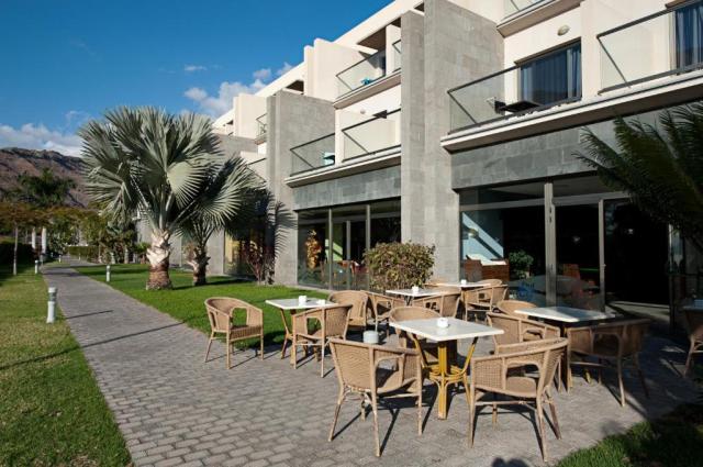 LIVVO COSTA TAURITO - Restaurace - Restaurace
